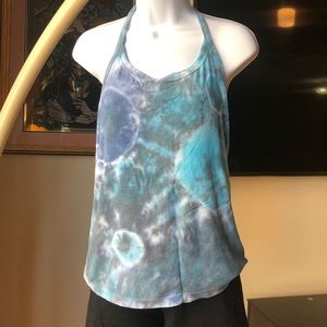 Tie die halter